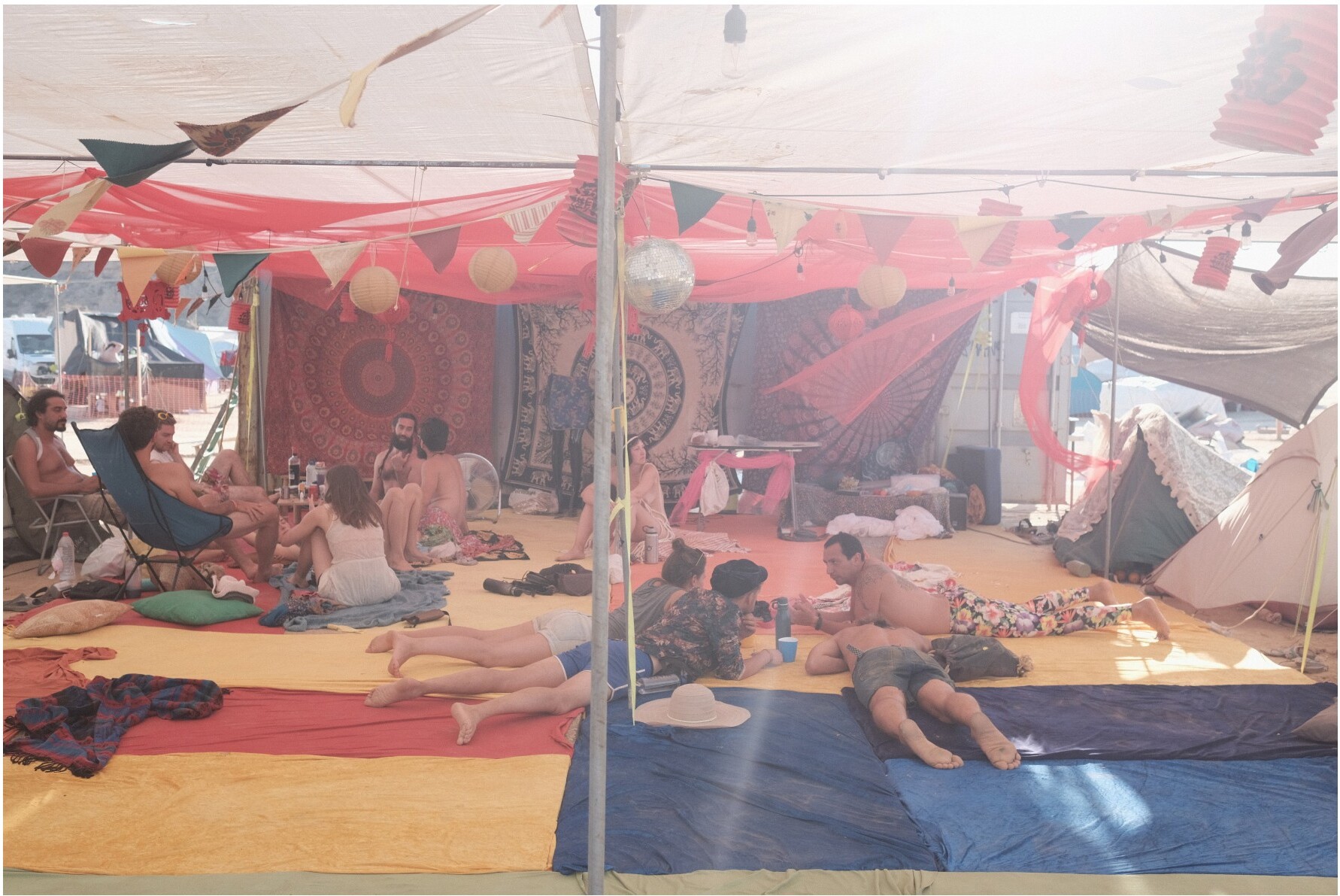 Soft-floor lounge under the tent